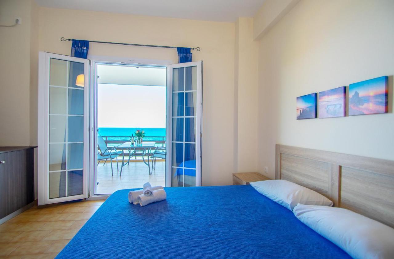 Paradiso Del Mare On The Beach By "Elite" Plános エクステリア 写真